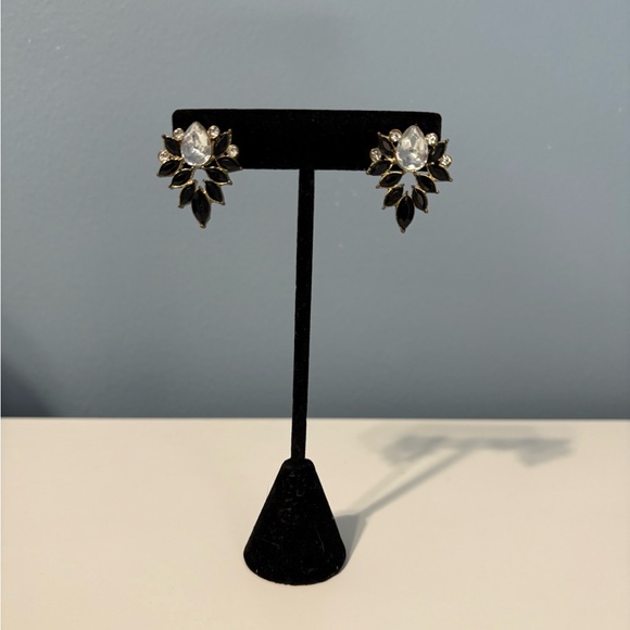 Jewelry - Elegant Black and Diamante’ Earrings. FREE WITH BUNDLE